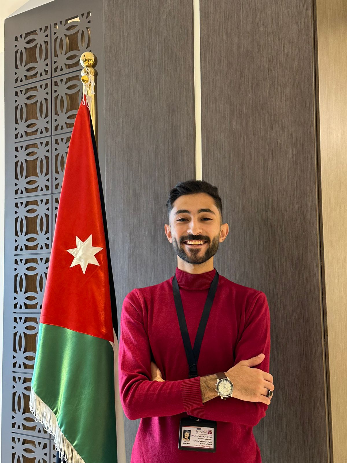 أبو عنقور يطلق سباق التغيير بترشحه للبرلمان الشبابي الافتراضي