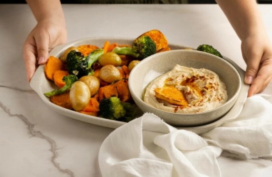 توقيت وجبة العشاء قد يؤثر على نومك ووزنك في الشتاء