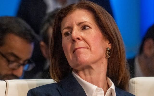 وزيرة التنمية البريطانية تؤكد دعم وقف إطلاق النار وزيادة المساعدات الإنسانية