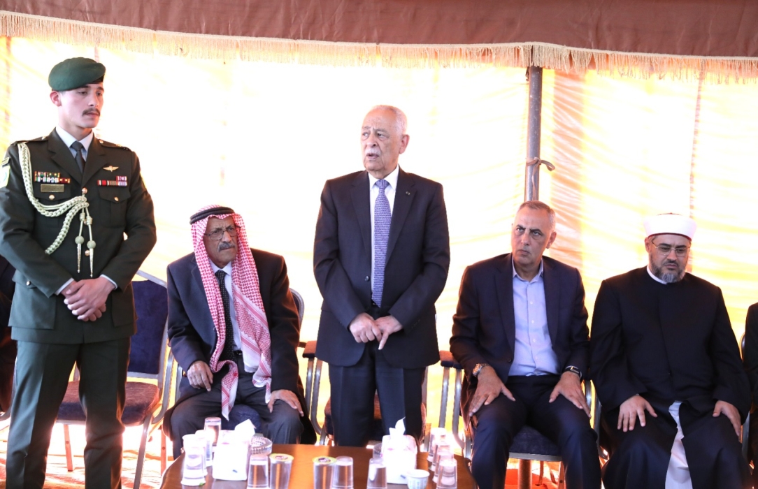 مندوبا عن الملك وولي العهد… العيسوي يعزي عشائر العدوان