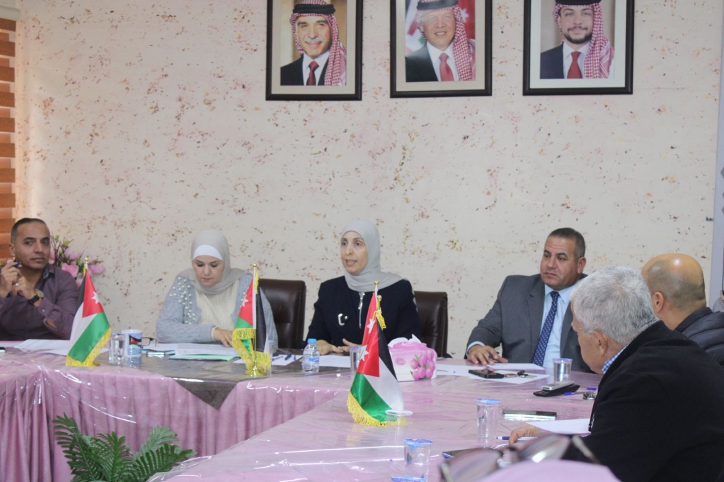 الطهراوي تعقد اجتماعا لمدراء مراكز امتحانات الثانوية العامة للدورة التكميلية 2025