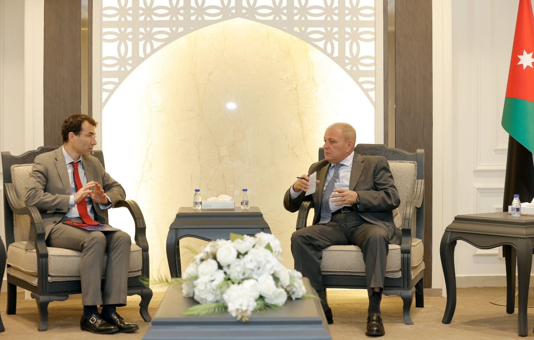 نائب رئيس مجلس النواب يلتقي سفير الاتحاد الأوروبي