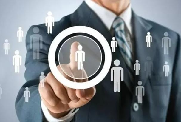 مدعوون لإجراء المقابلة الشخصية أسماء