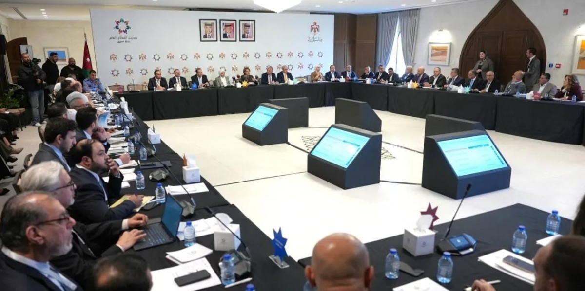 الحكومة: نحن أمام فرصة حقيقية لتعزيز كفاءة القطاع العام