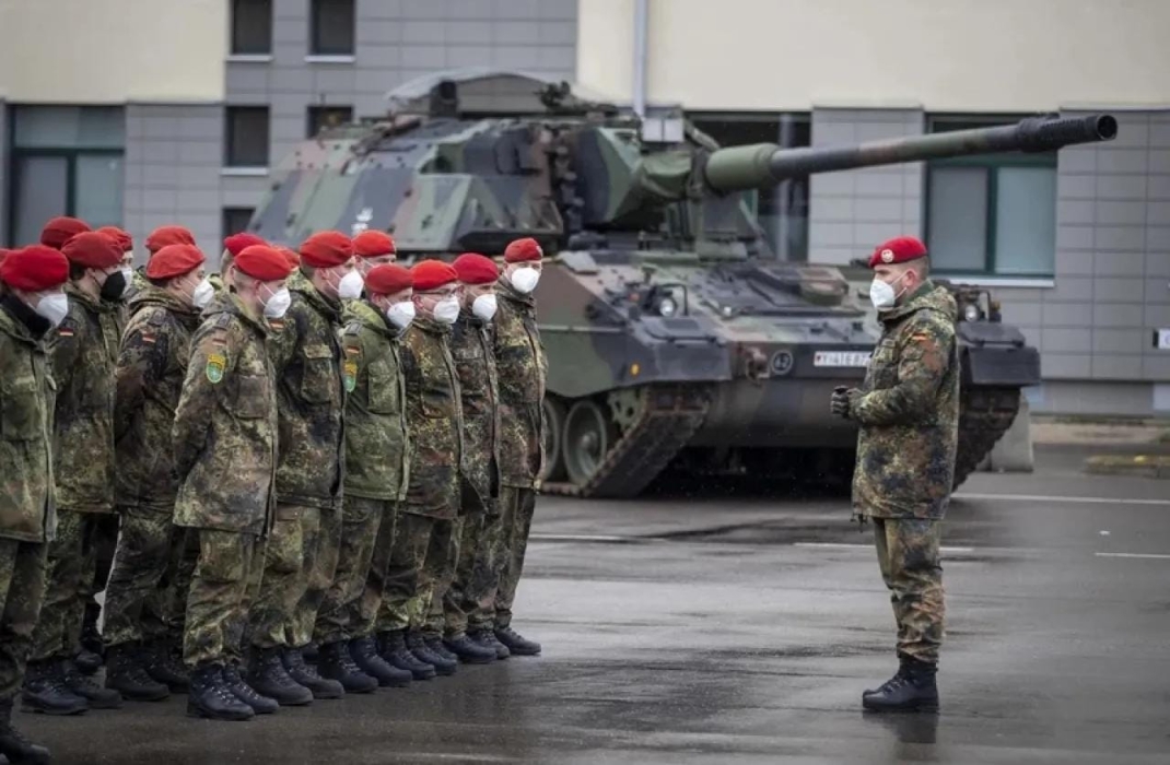 ألمانيا تعيد هيكلة جيشها وسط مخاوف من روسيا