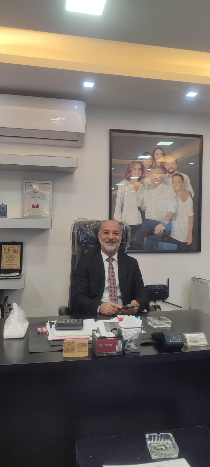 سمو الأمير الحسين بن عبدالله الثاني ودورة القوات الخاصة وحصوله على “سيف القوات الخاصة” بتتويج ملكي.