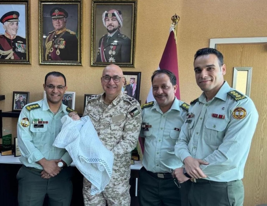 إجراء عملية تصحيح ارتخاء الحنجرة لطفل لأول مرة في المستشفيات العسكرية بالجنوب