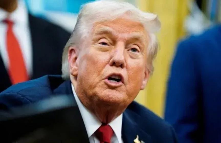 ترامب يوقع أمرًا تنفيذيًا بتصنيف ‘‘الإخوان المسلمين’’ في ثلاث دول عربية منظمة إرهابية (الأسماء)