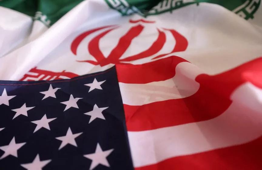 قرار ترمب يثير الجدل: كيف تصنف واشنطن الجماعات إرهابياً وما تبعات ذلك؟