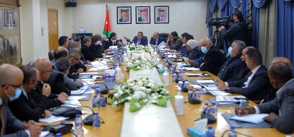 المالية النيابية تناقش موازنة وزارة العمل والدوائر التابعة لها