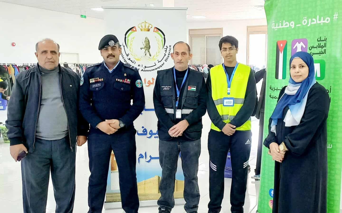 الشرطـة المجتمعيـة تُنفذ أنشطـة توعويـة ومجتمعيـة في قيادة شرطـة الباديـة الملكيـة