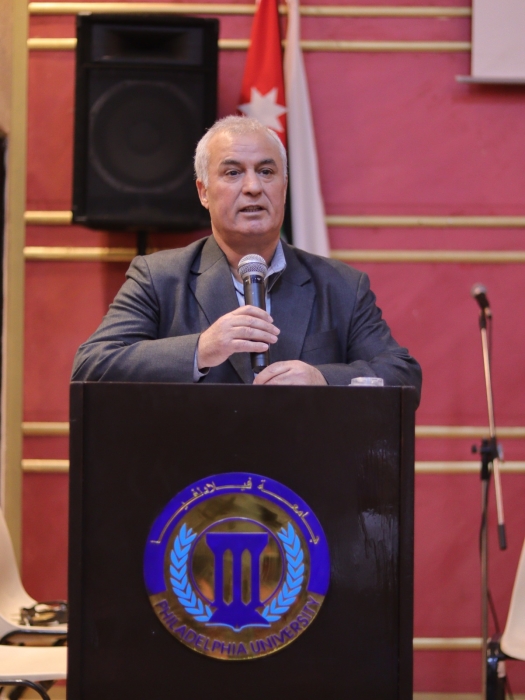 الجراح يرحب بالطلبة المستجدين في انطلاقة العام الأكاديمي الجديد...صور