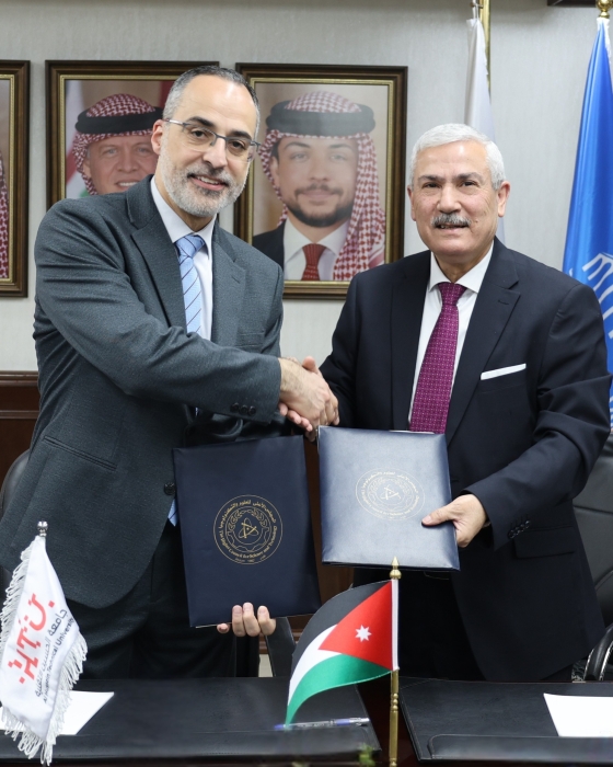 مذكرة تفاهم بين المجلس الأعلى للعلوم والتكنولوجيا وجامعة الحسين التقنية