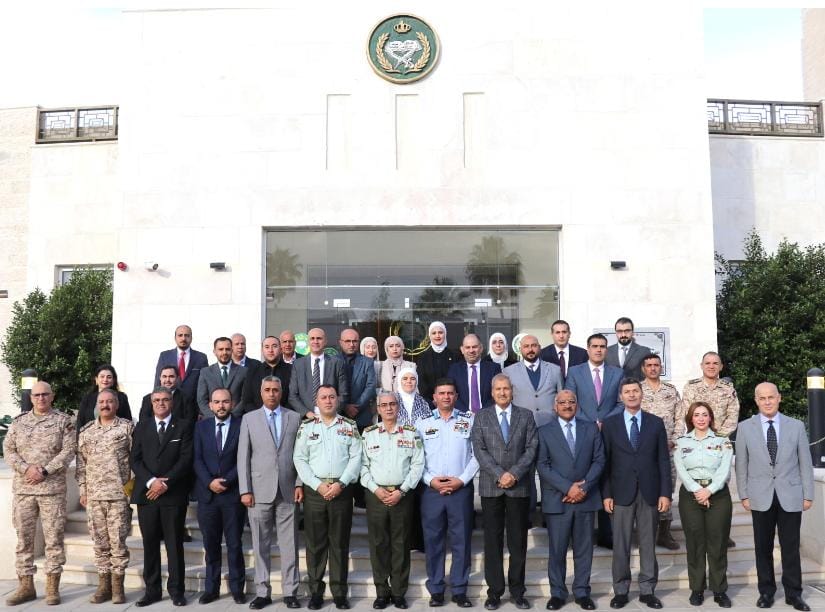 كلية الدفاع الوطني تنظم برنامج التخطيط الاستراتيجي الوطني رقم (1)