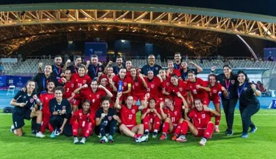 منتخب السيدات يفوز على العراق ويتأهل لنهائي غرب آسيا