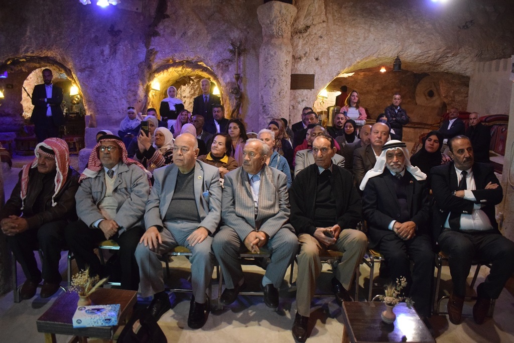 الأمانة: استراتيجية سياحة الكهوف ومساراتها ستكون جاهزة العام المقبل