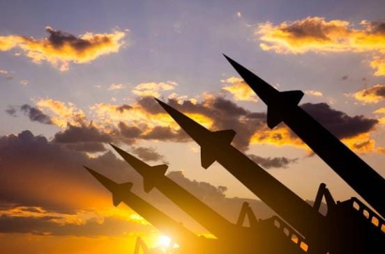 هل تشعل اليابان فتيل حرب عالمية ثالثة؟