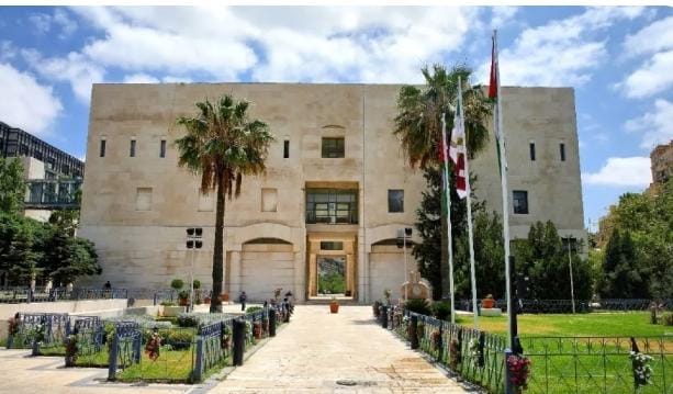 أمانة عمّان تصدر نظام الموارد البشرية الجديد الخاص بها