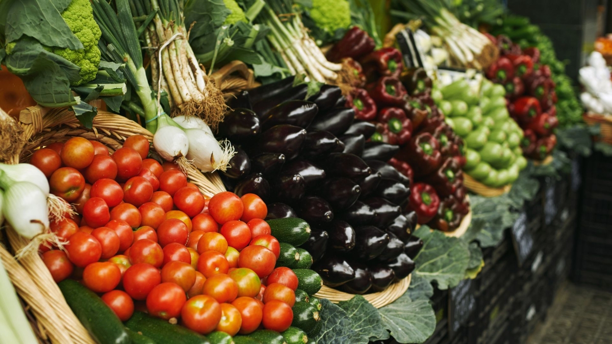 2216 طنا من الخضار ترد للسوق المركزي اليوم