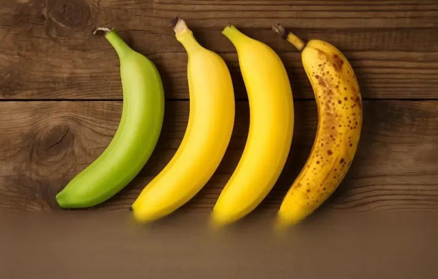 الموز الأخضر والأصفر والبني.. أيها الأنسب لصحتك؟