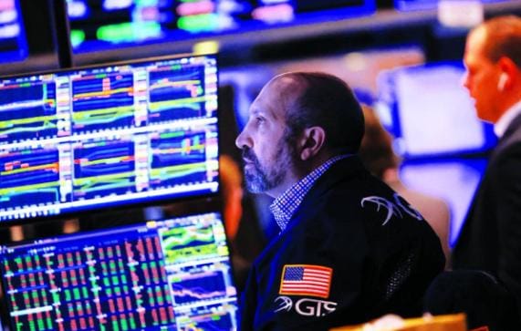 «وول ستريت» تتجاوز بيانات سوق العمل.. وارتفاع الأسهم الأوروبية