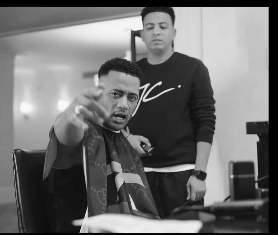 ظهور أول للكوافير يحيى في كليب محمد رمضان “Toxic” بعد إحداث نقلة كبيرة في إطلالته