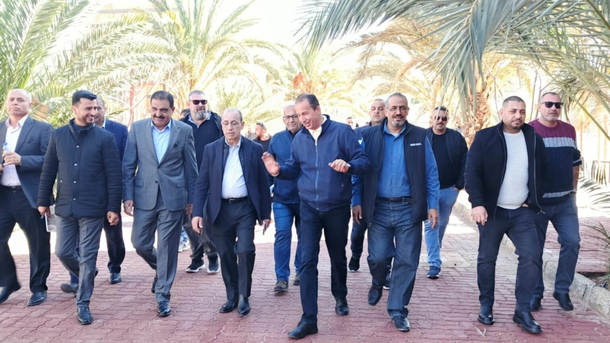 “الإدارة المحلية”: توفير بيئة آمنة ومحفزة لشباب وشابات الأزرق يأتي ضمن رؤية الحكومة