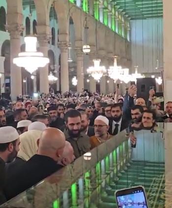 الشرع يكشف عن هدية ثمينة قدمها ولي العهد السعودي في ذكرى تحرير سوريا