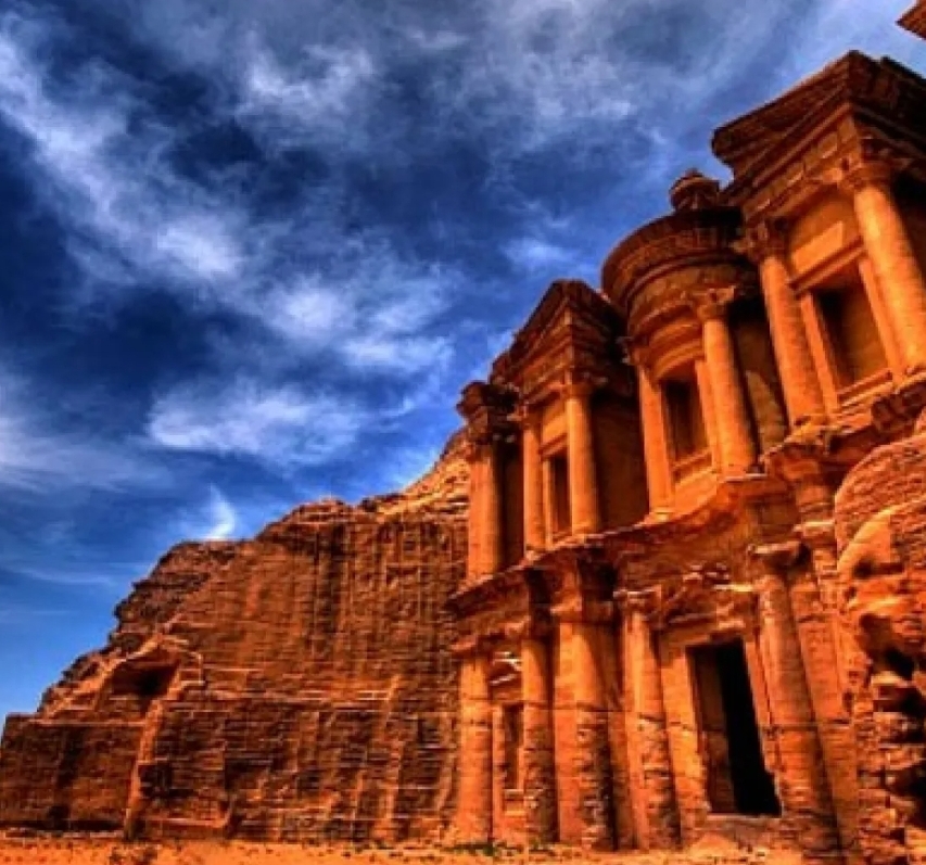 وظيفتان مستحدثتان بالبترا في 2026..وزيادات الرواتب 1.2 مليون دينار