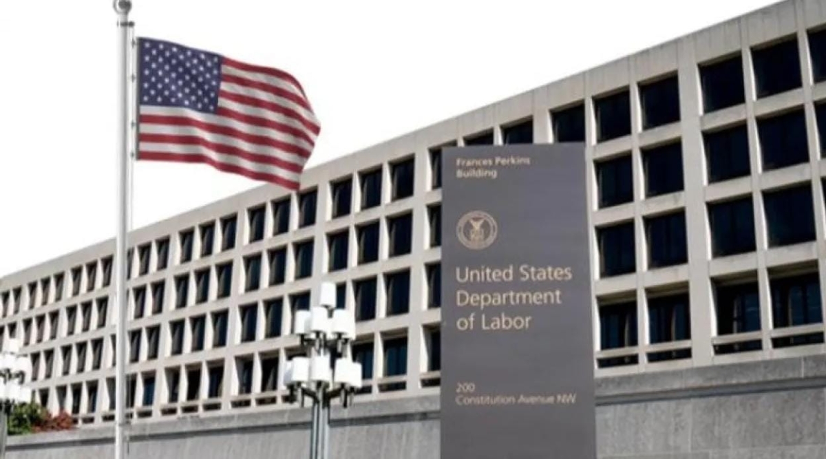 7.7 مليون وظيفة شاغرة.. سوق العمل الأمريكي عالق في منطقة رمادية