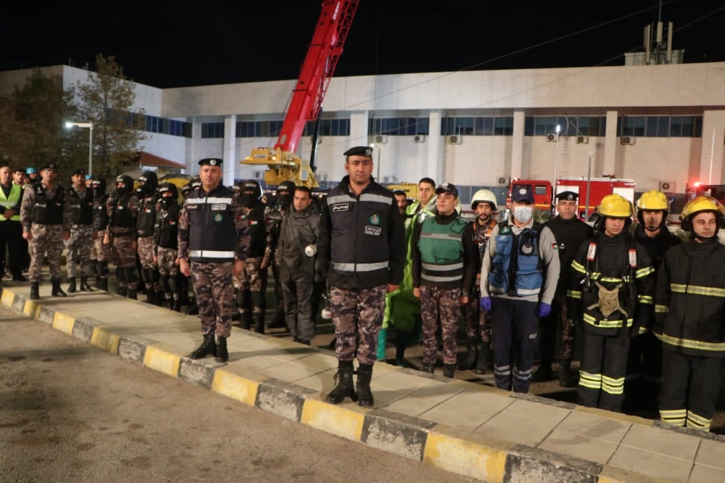 مديرية دفاع مدني وسط عمان تنفذ تمريناً وهمياً مفترضاً في مبنى مستشفى الأمير حمزة الحكومي ...صور