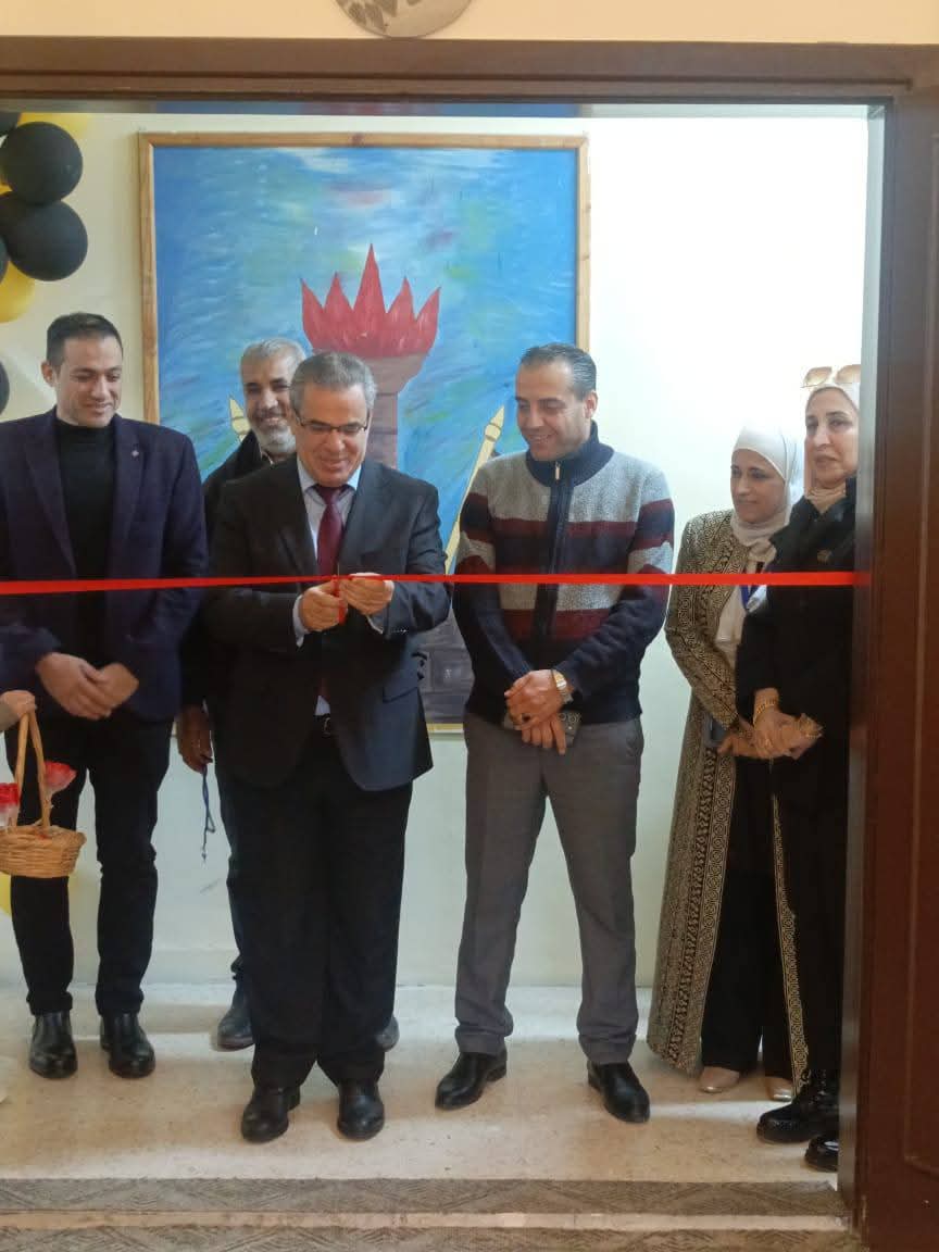 الجراح يفتتح غرفة التنمية المهنية في مدرسة كفرعان