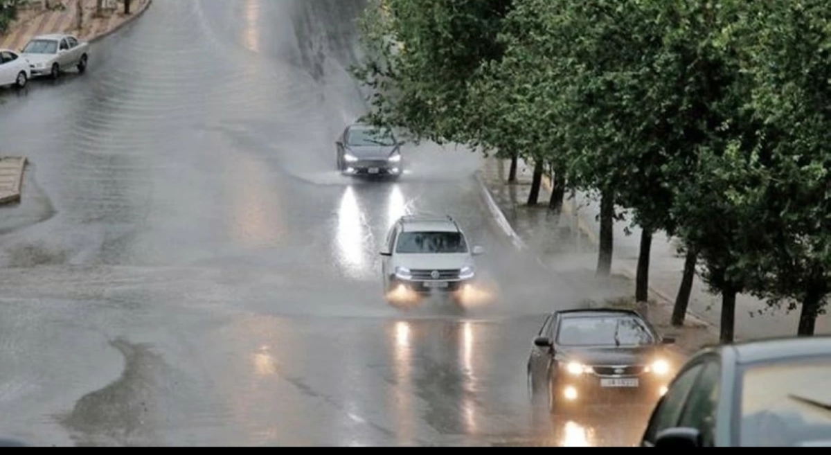 راصد جوي: المنخفض يشتدّ الخميس وتحذيرات من أمطار غزيرة وتشكل السيول