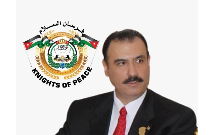 الدكتور أمين أبو حجلة يحصد وسام الأثر الإنساني لعام 2025 من المركز العربي الأوروبي