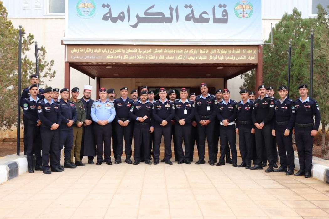 تخريج دورات تدريبية وشرطية في المدينة التدريبية...صور
