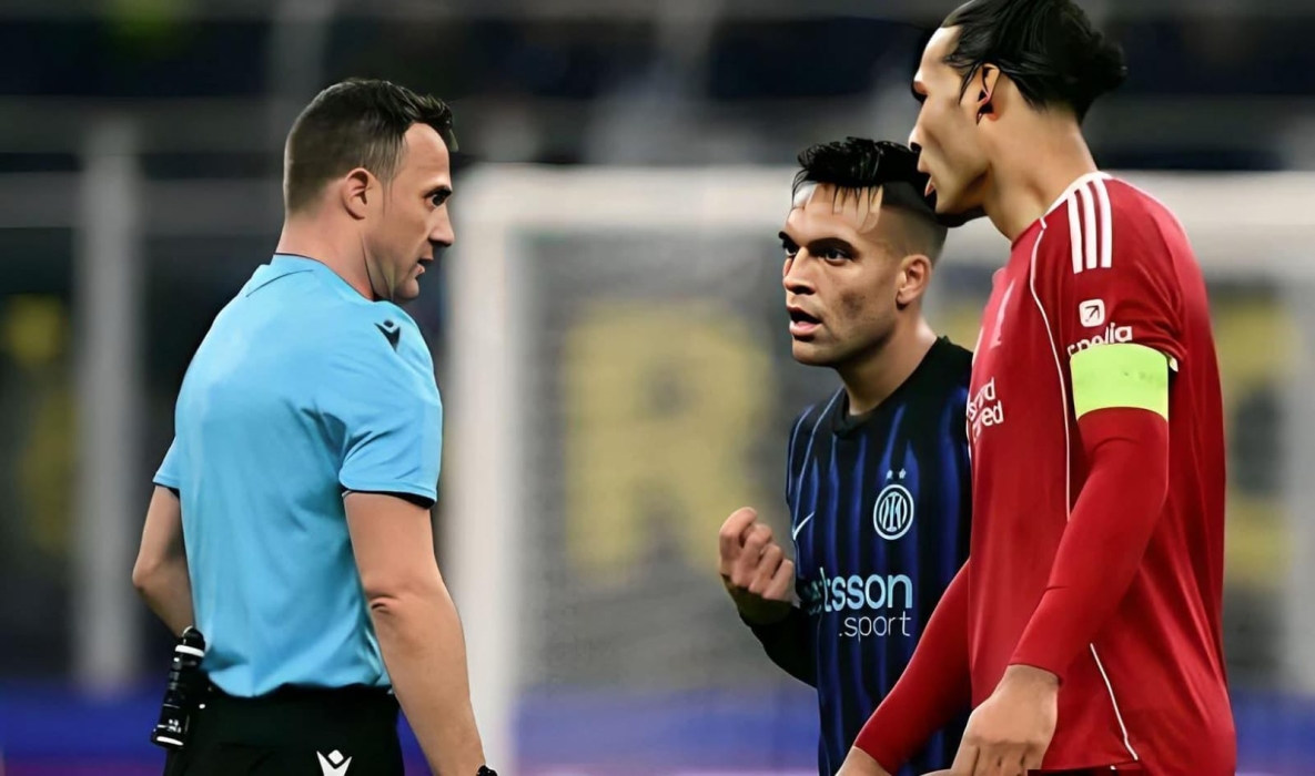 هجوم إيطالي على فيليكس تسفاير بسبب هديته لليفربول أمام إنتر