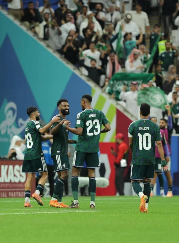 السعودية تصعد للمربع الذهبي بفوزها المثير امام فلسطين بعد التمديد