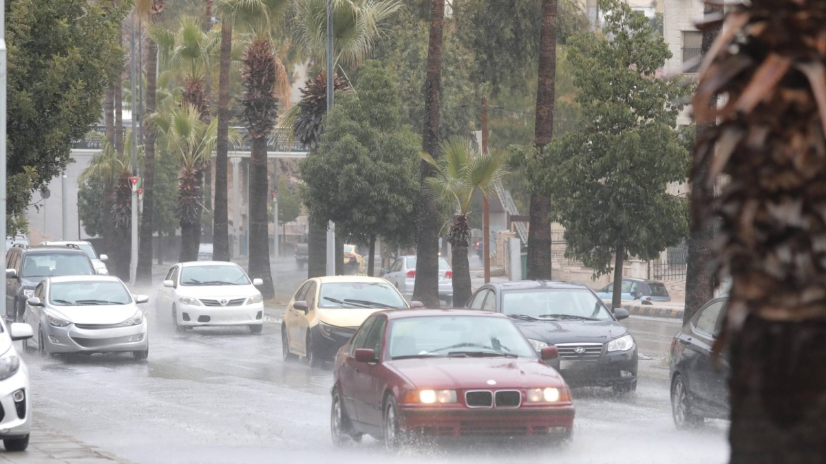 طقس بارد حتى الثلاثاء وأمطار متوقعة اعتبارًا من مساء الاثنين