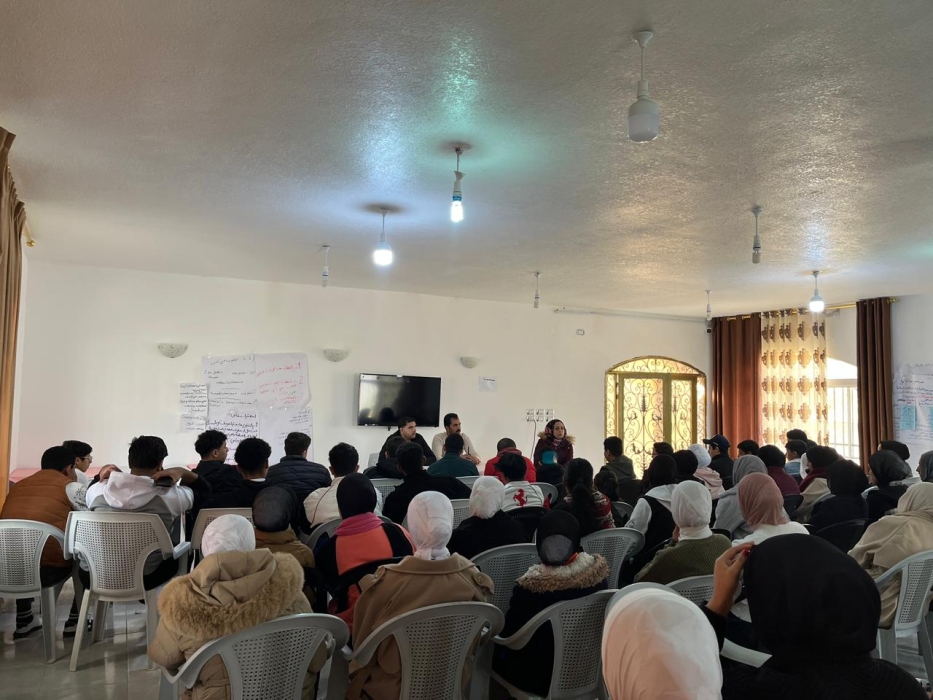 ركز شباب وشابات وادي الكرك ينظم محاضرة عن الجرائم الإلكترونية