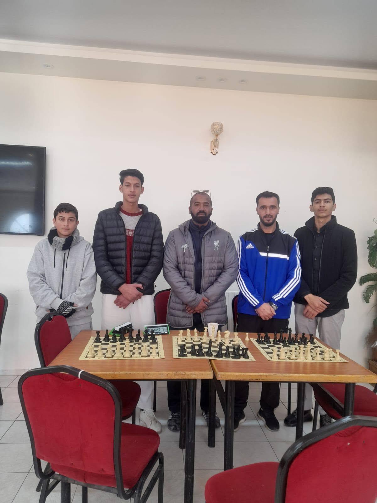 تربية الموقر تشارك بقوة بتصفيات الاستقلال للشطرنج المدرسي وتكرم المتميزين