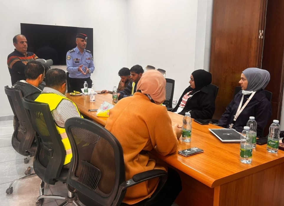 انطلاق دورة اصدقاء الشرطة في الشركة المتحدة للابداع في قضاء الضليل .