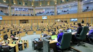 مناقشة المنح والقروض الجامعية في مجلس النواب الإثنين