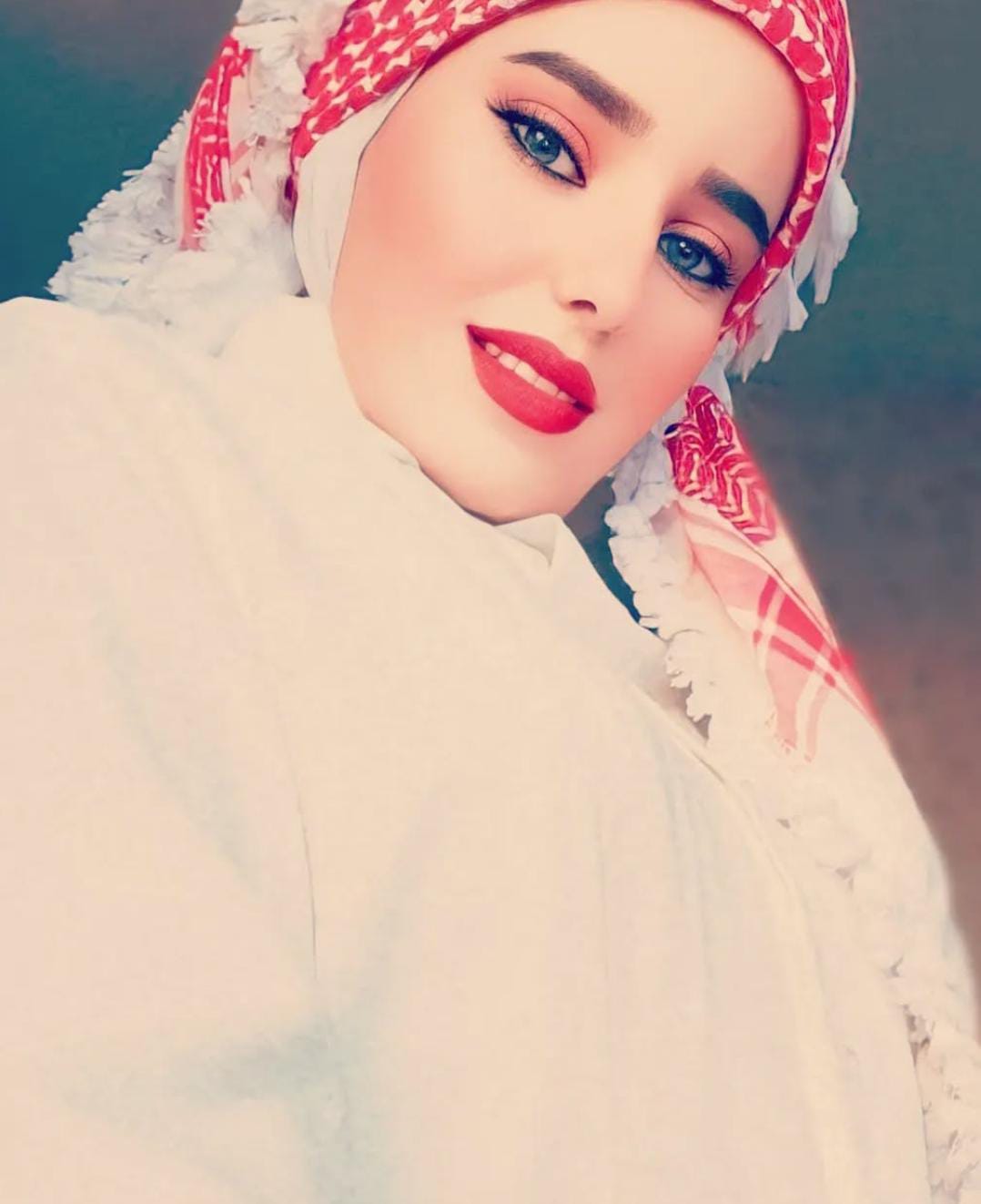 الكاتبة روان أبو العدوس تهنئ منتخب النشامى بفوزهم على منتخب السعودي الشقيق