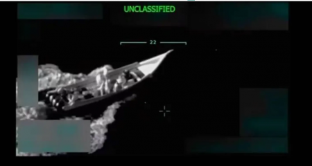 8 قتلى بضربات أميركية على ثلاثة قوارب في المحيط الهادئ