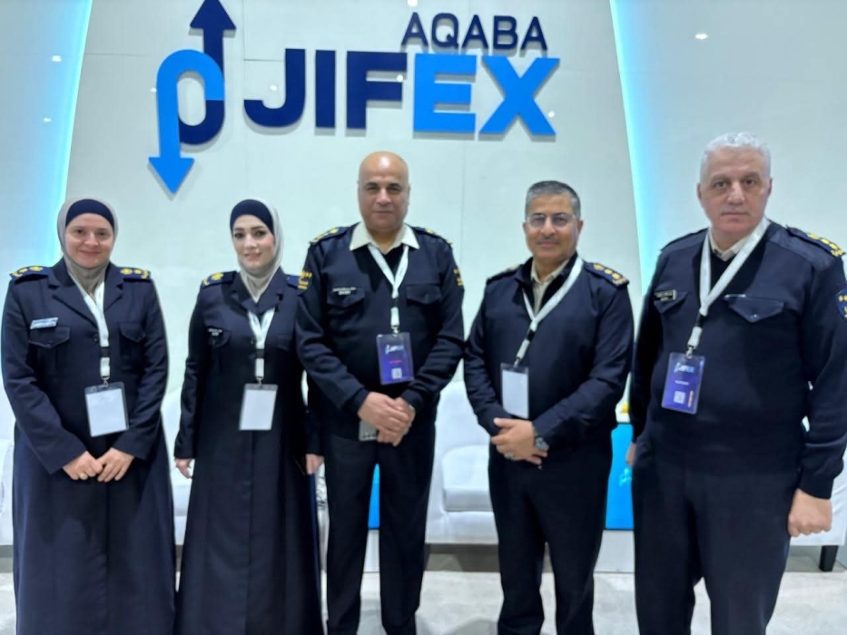 الجمارك تشارك في المعرض الدولي للشحن والخدمات اللوجستية في العقبة.... صور