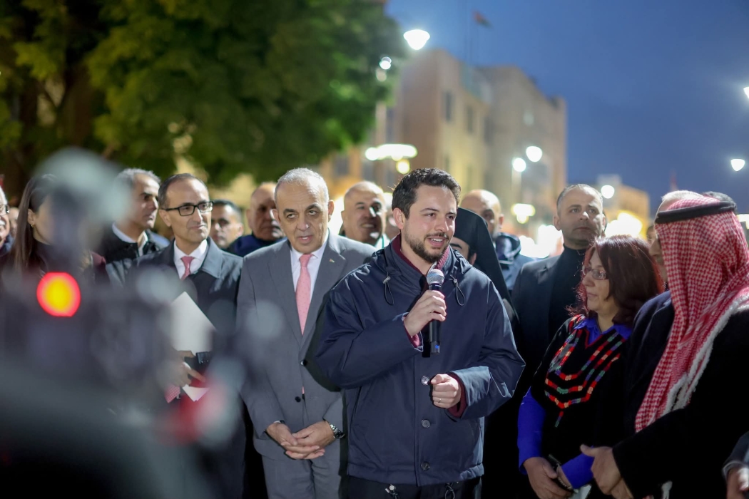 ولي العهد يهنئ أبناء الطوائف المسيحية بقرب حلول عيد الميلاد