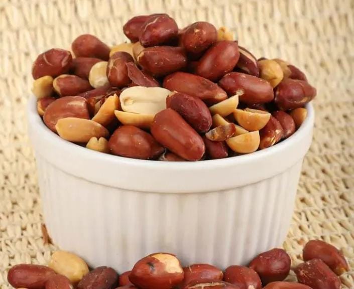 ماذا يحدث لجسمك عند تناول الفول السوداني لأربعة اشهر؟ باحثون يكتشفون المفاجأة