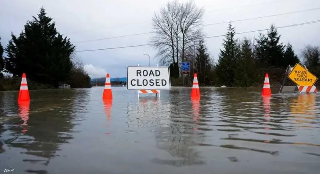 انهيار سد في واشنطن يشعل حالة طوارئ شاملة ويجبر عشرات الآلاف على الإجلاء