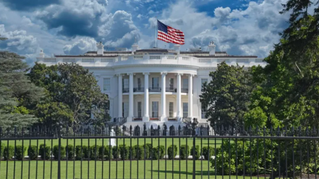 البيت الأبيض: محادثات أمريكية روسية في ميامي