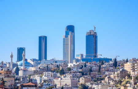 تقرير دولي: الاقتصاد الأردني يشهد تحسنًا في وتيرة النمو